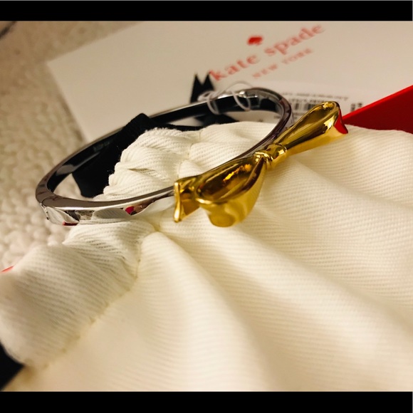 LAST ONE❗️🥀Kate Spade New York Bow bangle -NWT🥀 - Picture 5 of 6